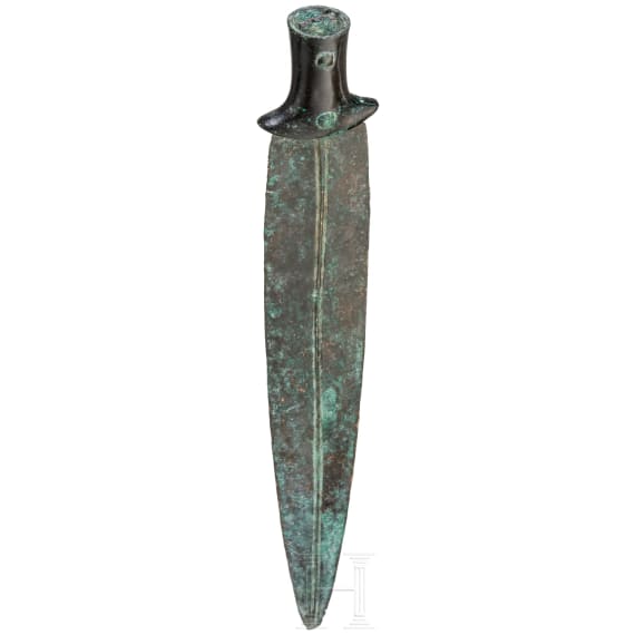 Laurel leaf dagger, northern Levant, 13. - 12. century B.C.