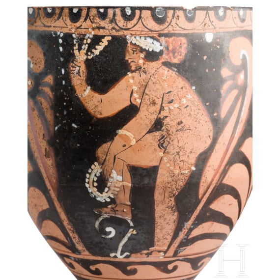A red-figure Apulian skyphos, 2nd half of the 4th century B.C.