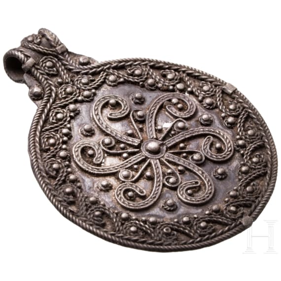 Silver pendant with filigree decoration, Viking, 10th century.