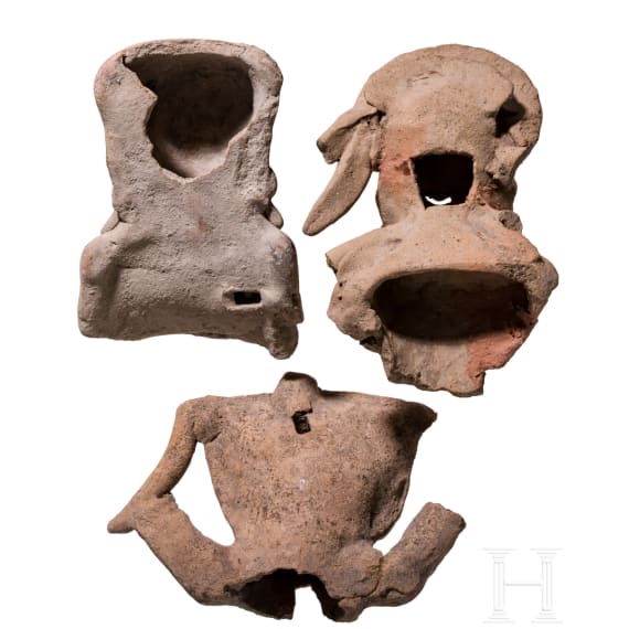 Three Pre-Columbian clay busts, Mexico, Veracruz (one), circa 300 - 1500 AD