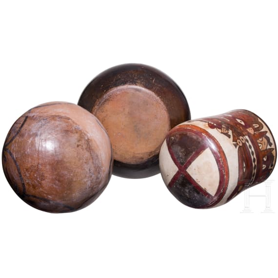Three Peruvian painted clay vessels, Nazca, probably 3rd - 8th century