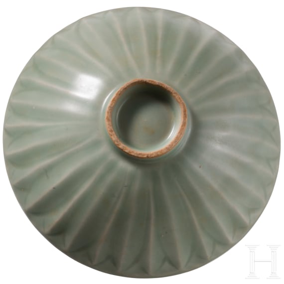 A Chinese Longquan celadon-glazed lotus bowl, probably Yuan or Ming dynasty (14th - 17th century)