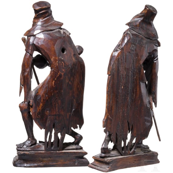 A pair of beggars made of softwood, Berchtesgaden, 18th century