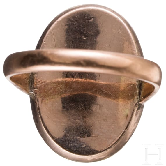 A 14ct gold memorial ring, dated 1790