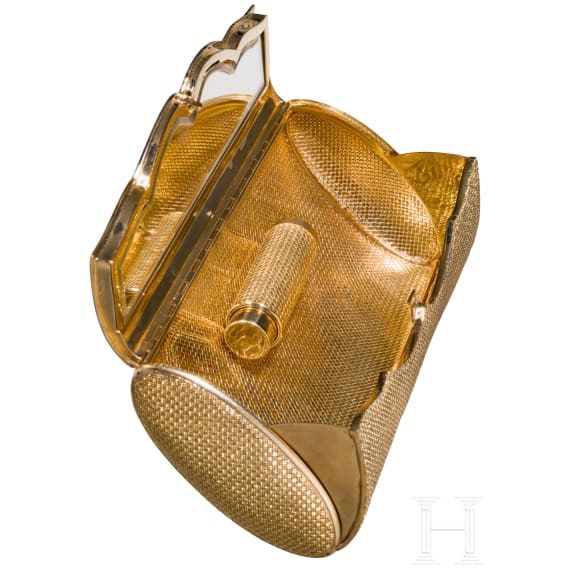 A 18ct gold evening bag and a 18ct gold atomizer, 1950s/60s