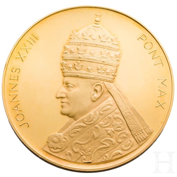 A gold medal commemorating Pope John XXIII, Second Ecumenical Council of the Vatican, 1962