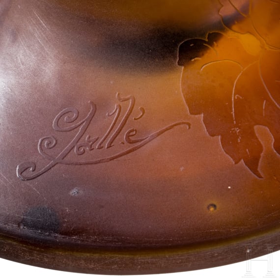 An art nouveau glass vase "Vigne vierge" Nancy, Emile Gall&eacute;, circa 1910