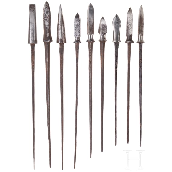 Nine Japanese arrowheads, late Edo period, 19th century