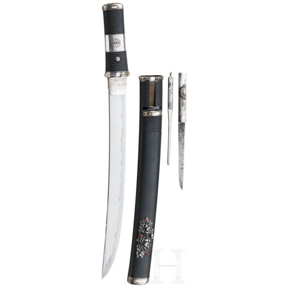A silver-mounted Japanese wakizashi, signed Kanenaga, Muromachi period