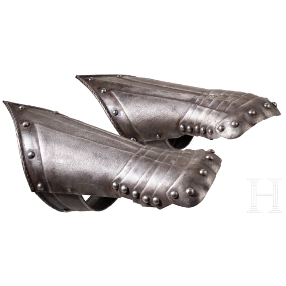 A pair of German armoured gauntlets, ca. 1580