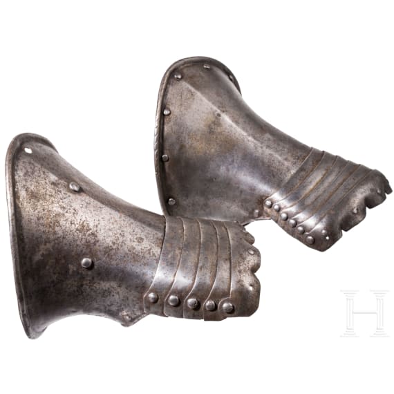 A pair of Italian armoured gauntlets, ca. 1600