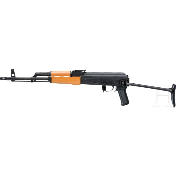 A Cugir Mod. WS 1-64 semi-auto rifle