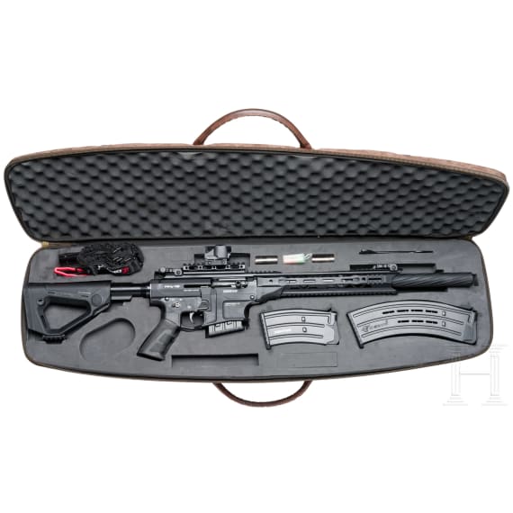 A cased Derya MK-12 As-500 semi-auto shotgun