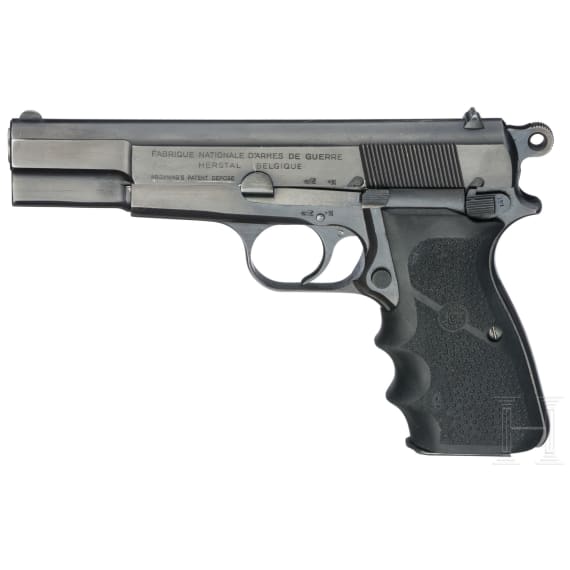 A FN Mod. 35, with holster