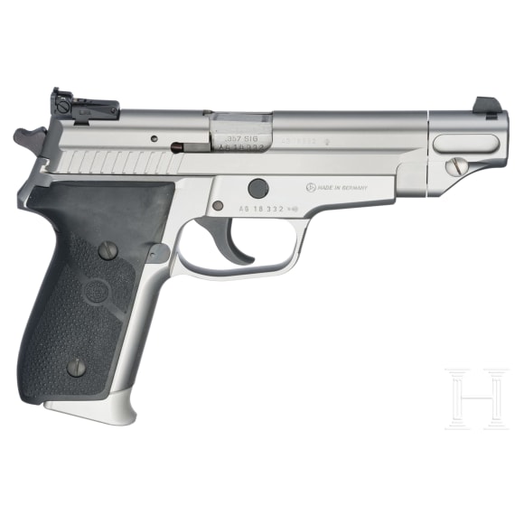 A SIG Sauer P229S