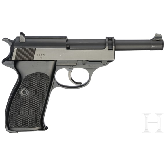 A Walther P38, .22lr, in box