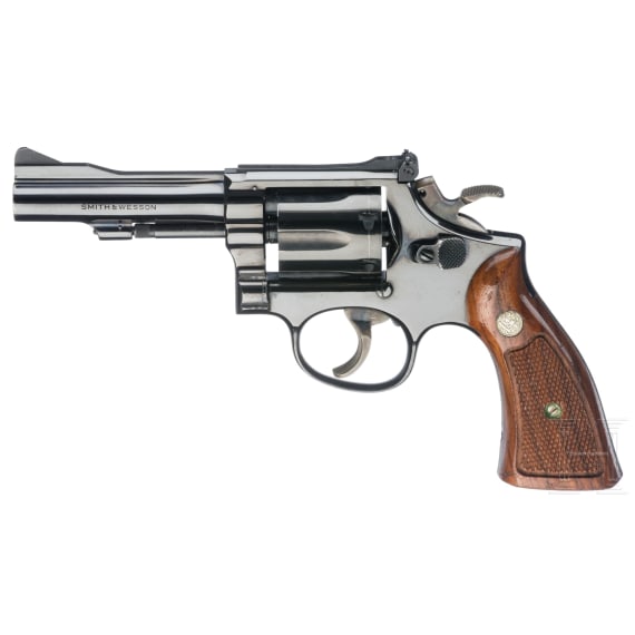 A Smith & Wesson Mod. 16-2