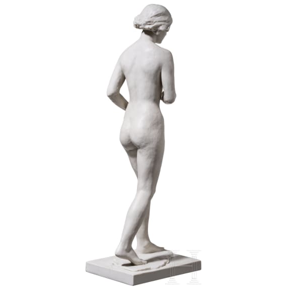 A biscuit porcelain figure of a nude walking woman, Ottmar Obermaier, 1931 (design), Rosenthal, Kunstabteilung Selb, 1944 (finish)