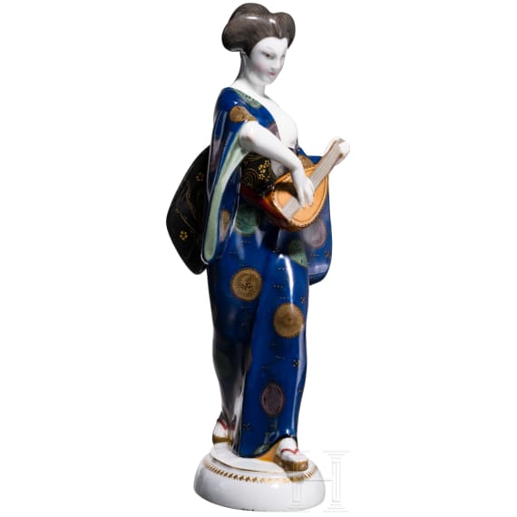 A porcelain figure of a Japanese woman with mandolin from the "Wedding Procession", Adolf Amberg, 1908-10 (design), KPM, 1910