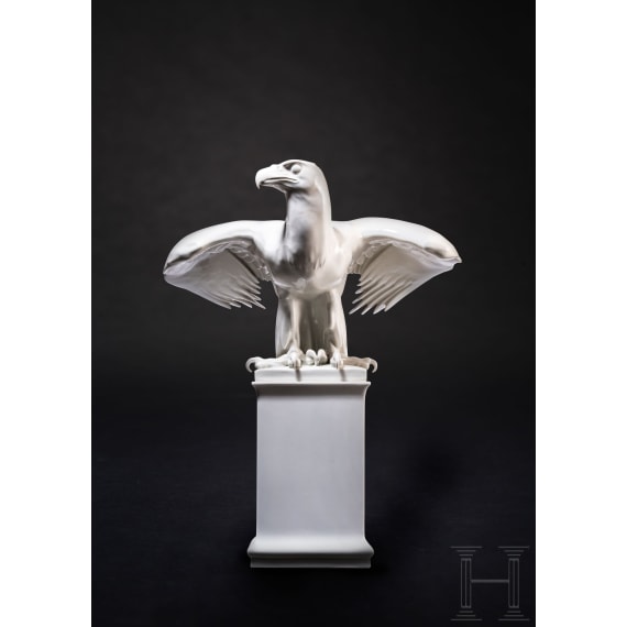 A large and rare porcelain eagle on a base, Max Esser, 1931 (design), Meissen (finish)