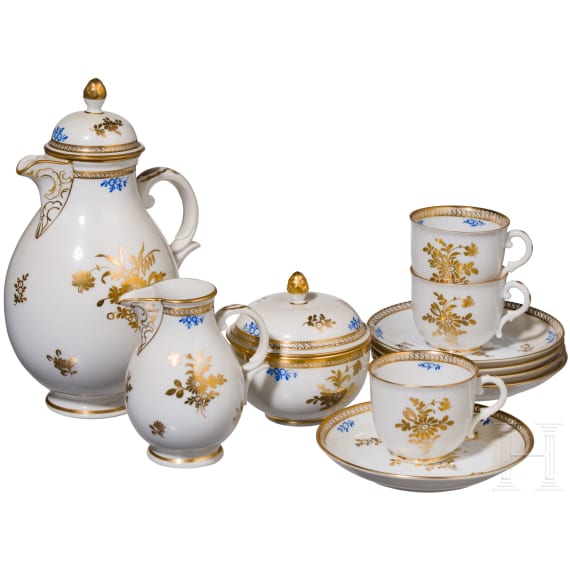 Eleven pieces from a mocha porcelain set, Nymphenburg, early 20th century