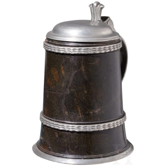 A pewter mounted Saxon serpentine tankard, ca. 1680