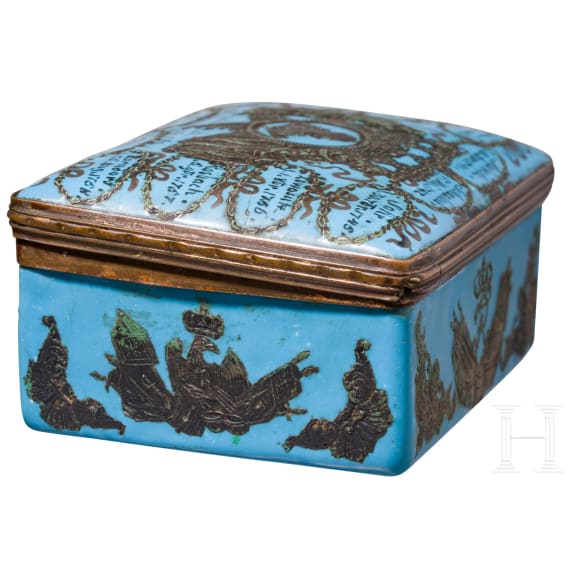 "Sonderauftrag Linz" Adolf Hitler &ndash; A copper-mounted enamel snuffbox with a portrait of Frederick the Great (Old Fritz, King of Prussia in 1772), late 18th century