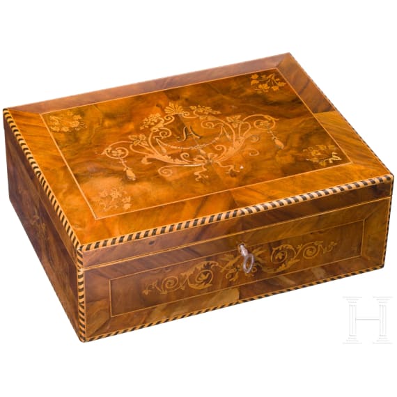 A German wooden marquetry casket, 19th century
