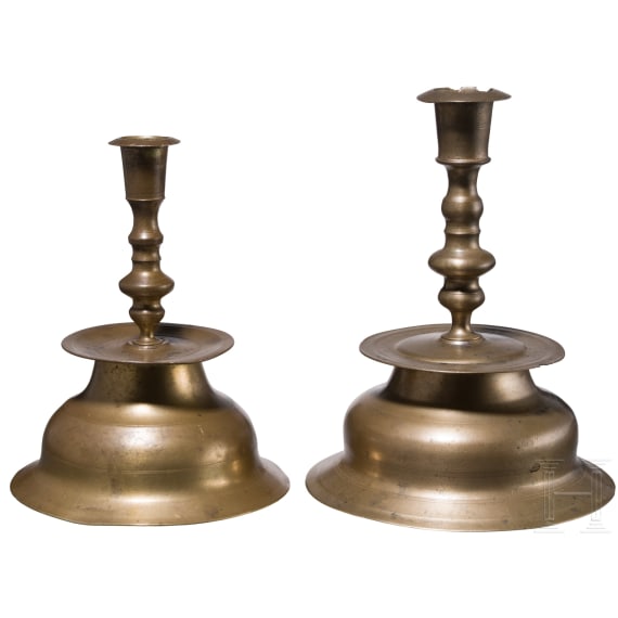 Two bell-bottom-candlesticks, Nuremberg, 1700