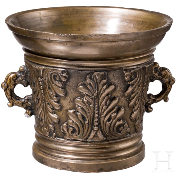 A Swiss bronze mortar with acanthus leaf decoration, ca. 1700