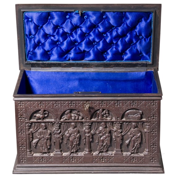 A German cast iron casket with apostle cycle, Ilsenburg, 2nd half of the 19th century