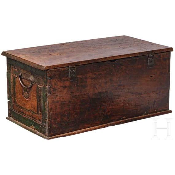 A small French baroque chest, 18th century