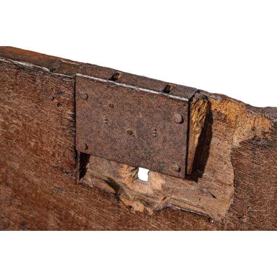 A small French baroque chest, 18th century