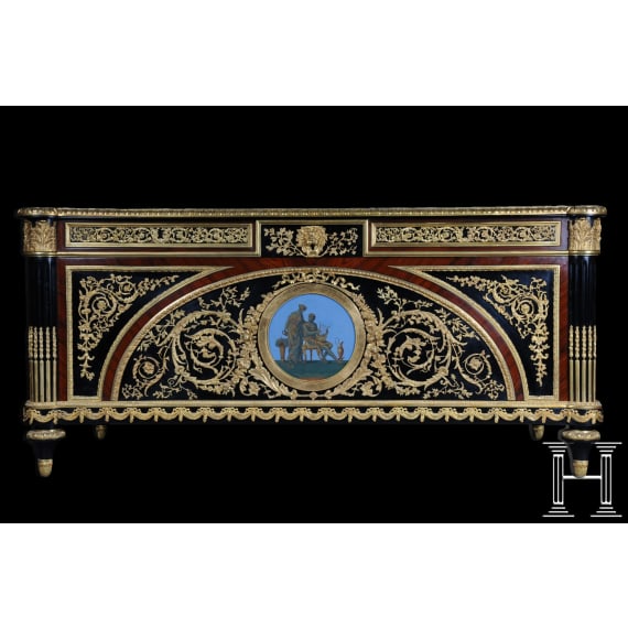 An impressive French Louis XVI-style office desk, 2nd half of the 20th century