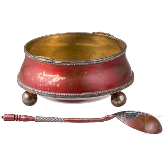 A Russian silver and red lacquer sugar bowl and spoon, St. Petersburg, 1908-17