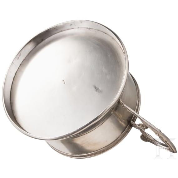 A large Russian silver art nouveau sugar bowl, Moscow, 13th Artel, 1908 - 1926