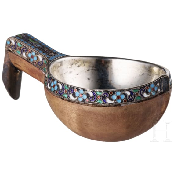 A small Russian silver and cloisonn&eacute; enamel-mounted wooden kovsh, St. Petersburg, Grigory Pankratym, 1908