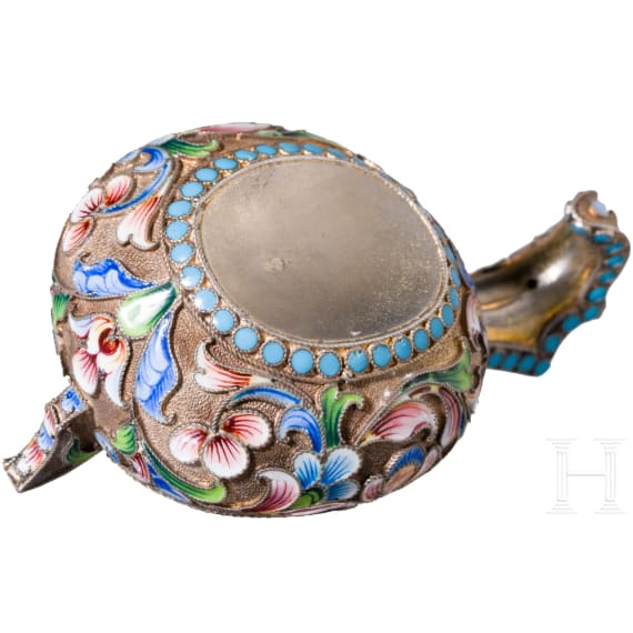 A small Russian silver-gilt and cloisonne-enamelled kovsh, Moscow, 1896 - 1908