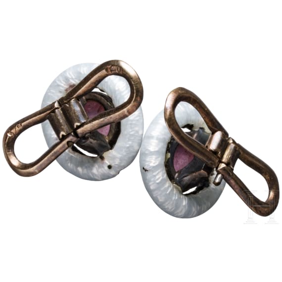 A pair of Russian 14ct gold and translucid-enamel cufflinks, St. Petersburg, 1908-17