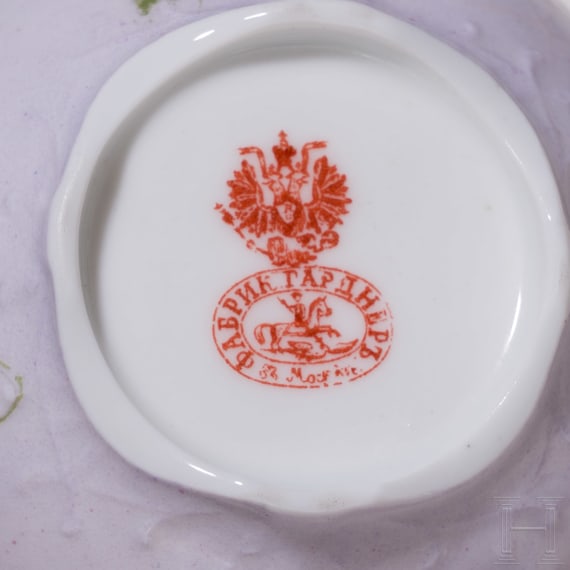 A Russian porcelain tea set, Moscow-Verbilki, Gardner porcelain factory, circa 1900