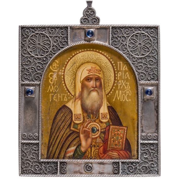 A Russian silver icon pendant showing Saint Patriarch Germogan (Hermogenus), Moscow, Karl Faberg&eacute;, 1908 - 1917