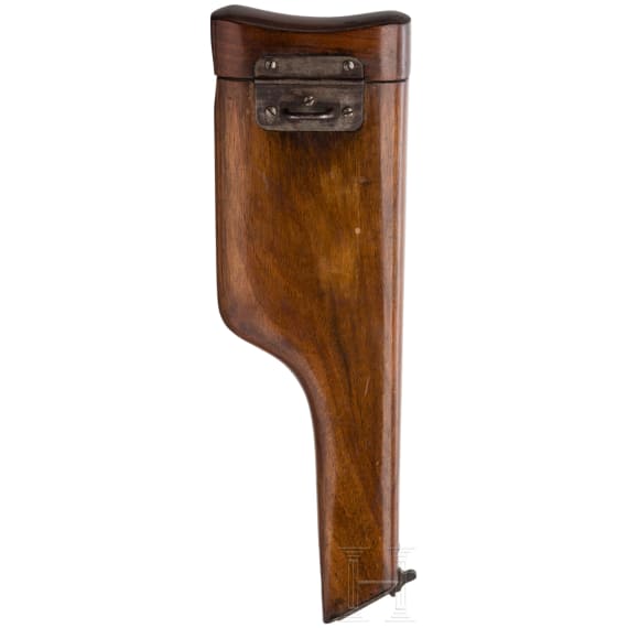 An Astra Azul MM 31, with shoulder stock