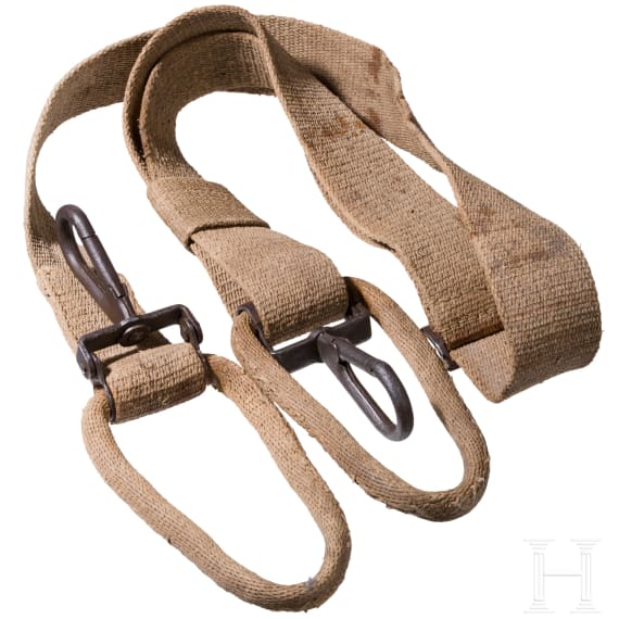 A pull strap for MG 08 gunners