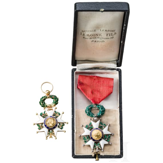 Zwei Ritterkreuze des Ordens der Ehrenlegion, 3. Republik, 1870 - 1946