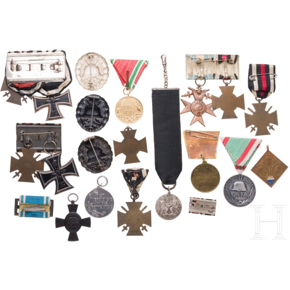 Sammlung Ordensschnallen und Abzeichen