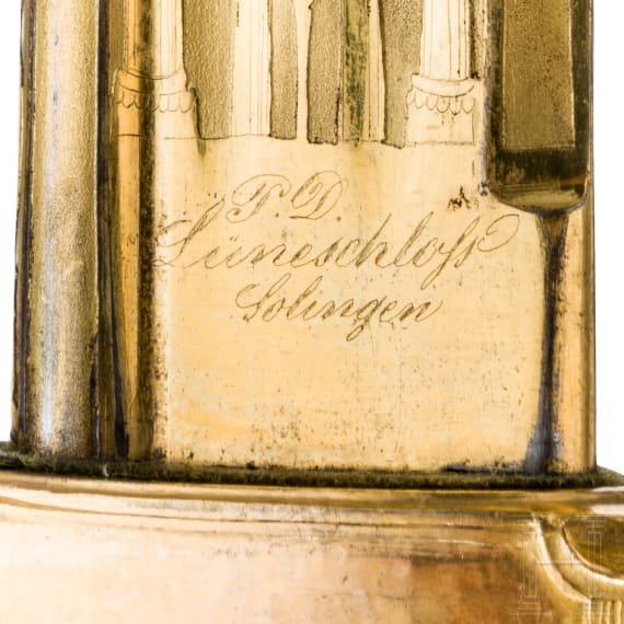 Prunkvoller Offizierss&auml;bel mit au&szlig;ergew&ouml;hnlicher Klinge, Hersteller P.D. L&uuml;neschloss, Solingen, 19. Jhdt.