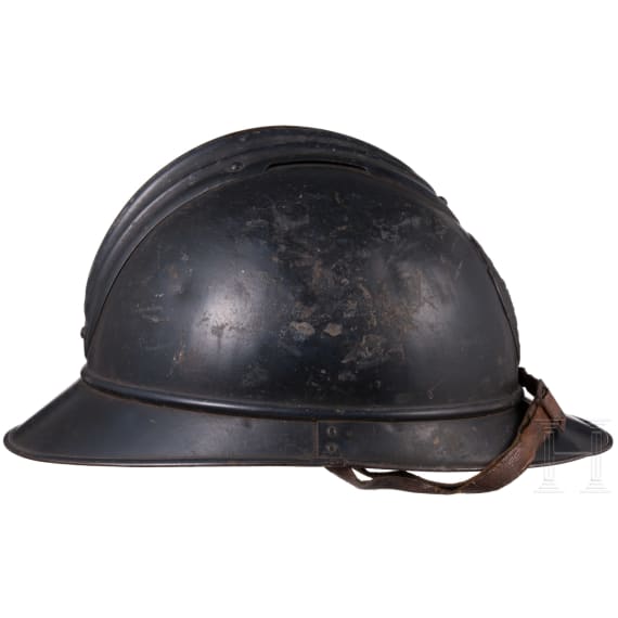 Stahlhelm M 15 (Adrian) der tschechischen Armee