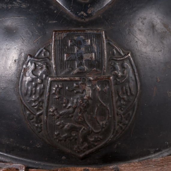 Stahlhelm M 15 (Adrian) der tschechischen Armee
