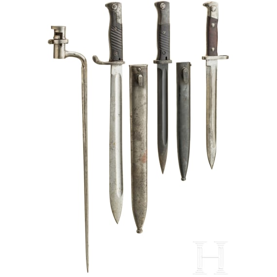 Sammlung von zw&ouml;lf Seitengewehren, 18. - 20. Jhdt.