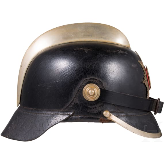 Helm f&uuml;r Angeh&ouml;rige der Feuerwehr, Reichsland Elsass-Lothringen, vor 1918